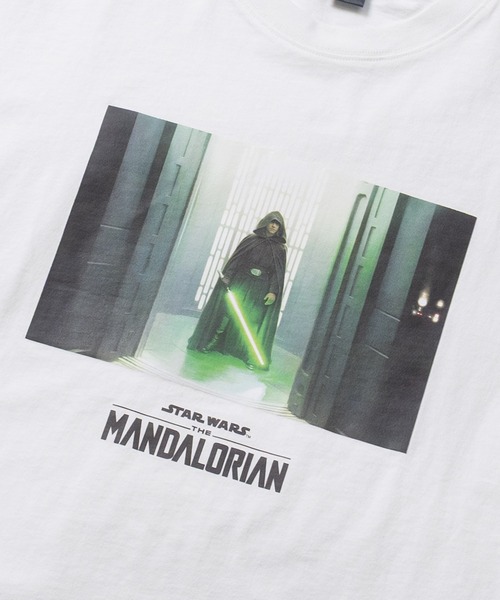 JOHN'S CLOSET（ジョンズクローゼット）の「【k】〔STAR WARS/スターウォーズ〕Mandalorian Tシャツ（Tシャツ/カットソー・メンズ・ブラック系その他/ホワイト系その他2/ブラック系その他2/ホワイト系その他・MEDIUM/LARGE）」の7枚目の写真