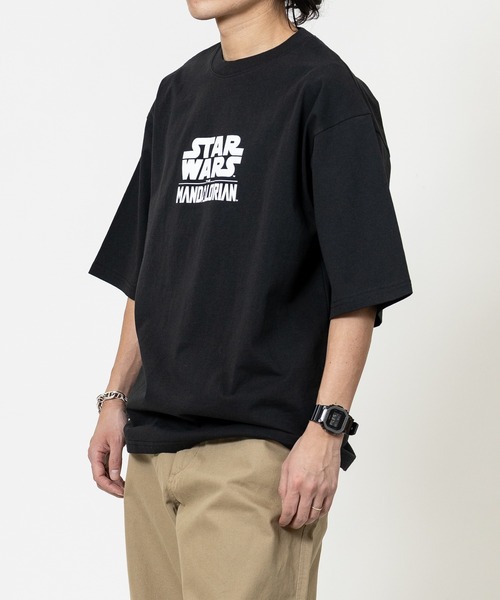 JOHN'S CLOSET（ジョンズクローゼット）の「【k】〔STAR WARS/スターウォーズ〕Mandalorian Tシャツ（Tシャツ/カットソー・メンズ・ブラック系その他/ホワイト系その他2/ブラック系その他2/ホワイト系その他・MEDIUM/LARGE）」の15枚目の写真