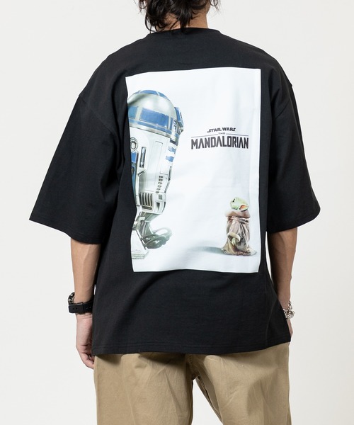 JOHN'S CLOSET（ジョンズクローゼット）の「【k】〔STAR WARS/スターウォーズ〕Mandalorian Tシャツ（Tシャツ/カットソー・メンズ・ブラック系その他/ホワイト系その他2/ブラック系その他2/ホワイト系その他・MEDIUM/LARGE）」の16枚目の写真