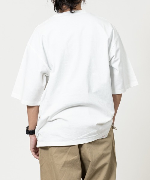 JOHN'S CLOSET（ジョンズクローゼット）の「【k】〔STAR WARS/スターウォーズ〕Mandalorian Tシャツ（Tシャツ/カットソー・メンズ・ブラック系その他/ホワイト系その他2/ブラック系その他2/ホワイト系その他・MEDIUM/LARGE）」の22枚目の写真