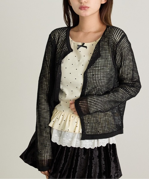 Siel(シエル)の「メッシュ編みシアーカーディガン 冬服(カーディガン/ボレロ・レディース・ブラック/ライトブルー/グレー/レッド/ピンク・FREE)」の9枚目の写真
