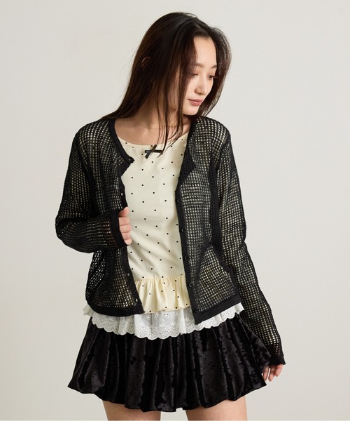 Siel(シエル)の「メッシュ編みシアーカーディガン 冬服(カーディガン/ボレロ・レディース・ブラック/ライトブルー/グレー/レッド/ピンク・FREE)」の10枚目の写真