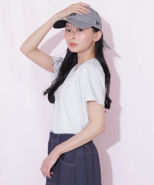 JILL by JILL STUART(ジルバイジルスチュアート)の「【新色追加】刺繍ロゴTシャツオーガニックコットン(Tシャツ/カットソー・レディース・ブルー/ブラック/ホワイト/ピンク/ホワイト系その他/ホワイト系その他3/ピンク系その他・FREE)」の21枚目の写真