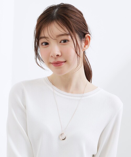 grove（グローブ）の「ダブルメタルビジューリングネックレス（ネックレス・レディース・ゴールド/ピンクゴールド/シルバー・00）」の8枚目の写真