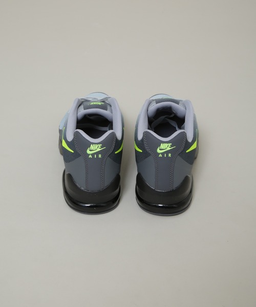 NIKE(ナイキ)の「NIKE/ナイキ エア マックス インビガー(スニーカー・メンズ・グレー・26/27/28)」の6枚目の写真