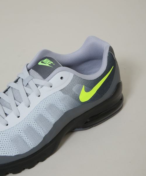 NIKE(ナイキ)の「NIKE/ナイキ エア マックス インビガー(スニーカー・メンズ・グレー・26/27/28)」の11枚目の写真