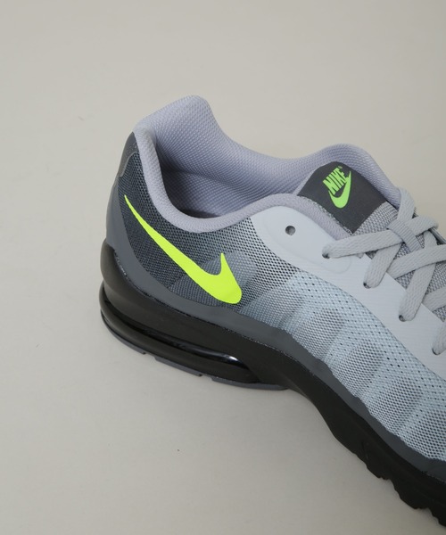 NIKE(ナイキ)の「NIKE/ナイキ エア マックス インビガー(スニーカー・メンズ・グレー・26/27/28)」の12枚目の写真