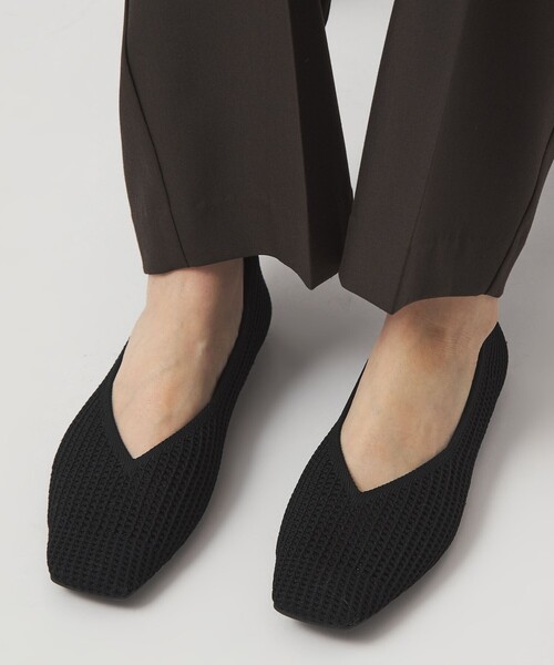 green label relaxing（グリーンレーベルリラクシング）の「ウェルネスシアー スクエア V フラットシューズ / ニットシューズ（その他シューズ・レディース・シルバー/ブラック/ダークブラウン/ライム・25cm/22.5cm/24cm/23.5cm/23cm/24.5cm）」の6枚目の写真