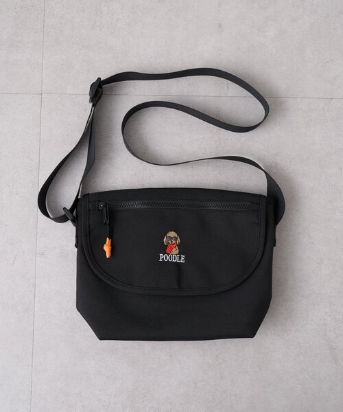 CIAOPANIC TYPY(チャオパニックティピー)の「【ユニセックス】犬刺繍ロゴフラップショルダーバッグ(ショルダーバッグ・メンズ・ブラック・ONE SIZE)」の12枚目の写真