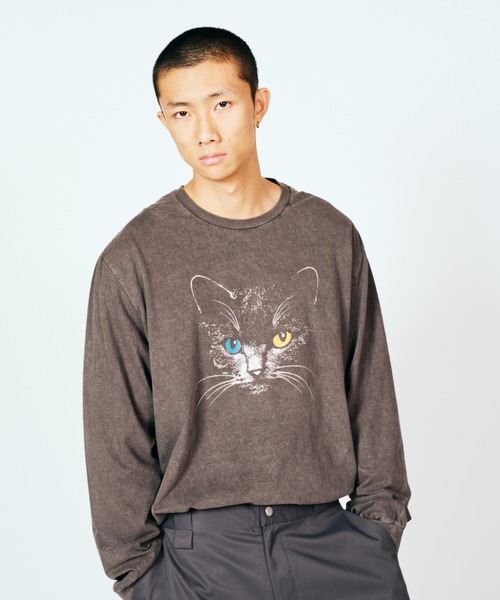 2AM(ツーエイエム)の「JERZEES / ジャージーズ ODD-EYESD CAT LS TEE(Tシャツ/カットソー・メンズ・ブラック/ブラック系1・MEDIUM/LARGE/X-LARGE)」の1枚目の写真