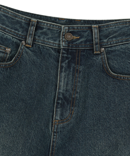 BROWNBREATH（ブラウンブレス）の「POCKET CARPENTER CURVED DENIM PANTS - BLUE（デニムパンツ・レディース・その他・SMALL/MEDIUM/LARGE/X-LARGE）」の4枚目の写真