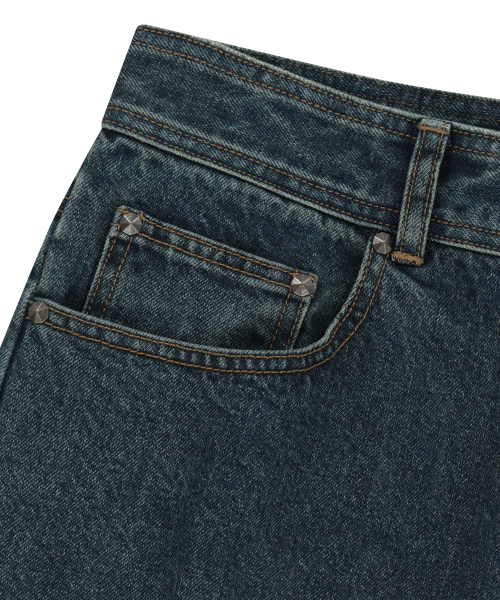 BROWNBREATH（ブラウンブレス）の「POCKET CARPENTER CURVED DENIM PANTS - BLUE（デニムパンツ・レディース・その他・SMALL/MEDIUM/LARGE/X-LARGE）」の6枚目の写真