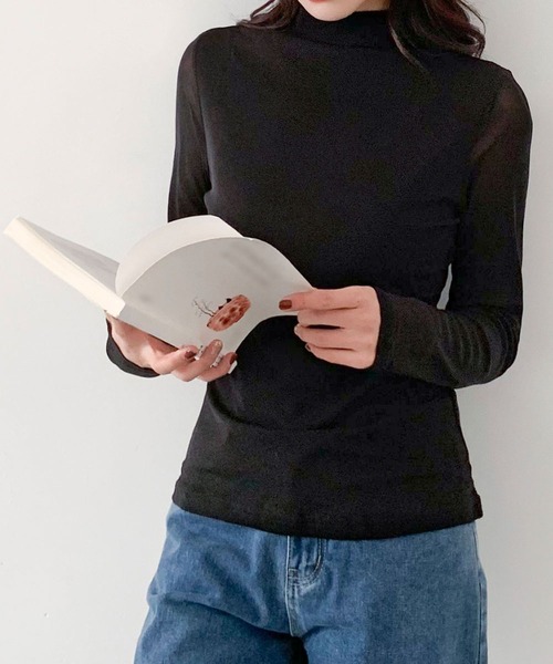 LOWO(ロワ)の「プチハイネック シアートップス カットソー 長袖 きれいめ インナー(Tシャツ/カットソー・レディース・キャメル/アイボリー/チャコールグレー/ブラウン/ブラック・L/M)」の3枚目の写真