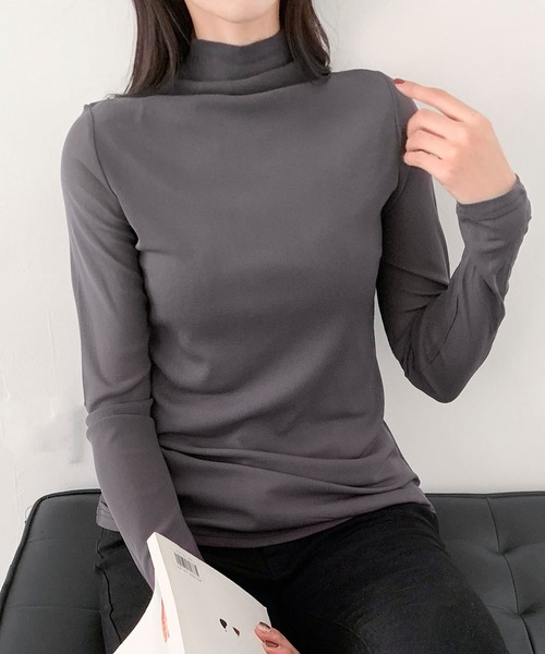 LOWO(ロワ)の「プチハイネック シアートップス カットソー 長袖 きれいめ インナー(Tシャツ/カットソー・レディース・キャメル/アイボリー/チャコールグレー/ブラウン/ブラック・L/M)」の14枚目の写真