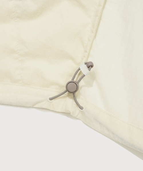 COVERNAT(カバーナット)の「PACKABLE LIGHTWEIGHT WINDBREAKER(ナイロンジャケット・メンズ・アイボリー/チャコールグレー/カモフラージュ・XX-LARGE/X-LARGE/LARGE/MEDIUM/SMALL)」の21枚目の写真