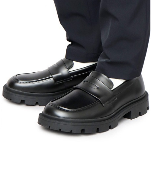 BACKYARD FAMILY(バックヤードファミリー)の「glabella PLATFORM WIDE COIN LOAFERS(ローファー・メンズ・ブラック・S/L)」の1枚目の写真