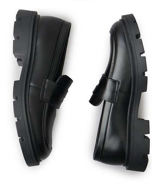 BACKYARD FAMILY(バックヤードファミリー)の「glabella PLATFORM WIDE COIN LOAFERS(ローファー・メンズ・ブラック・S/L)」の3枚目の写真