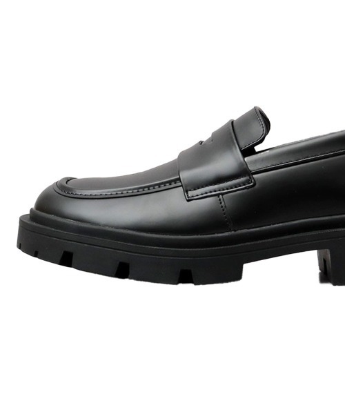 BACKYARD FAMILY(バックヤードファミリー)の「glabella PLATFORM WIDE COIN LOAFERS(ローファー・メンズ・ブラック・S/L)」の8枚目の写真