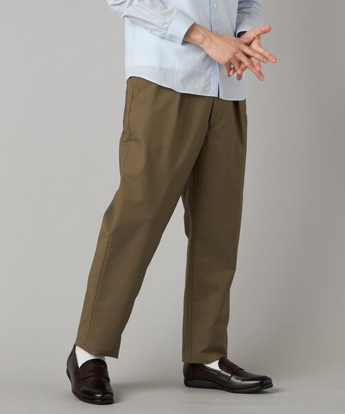 COMME CA MEN(コムサメン)の「タックテーパード チノパンツ(チノパンツ・メンズ・ベージュ/ネイビー/カーキ・L/M/S)」の17枚目の写真