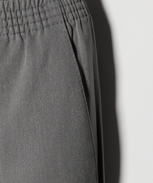 CELLAR DOOR（セラドール）の「＜Cellar Door＞ALFRED/ソリッド オールギャザー イージースラックス（スラックス・メンズ・ブラック/グレー系・48/46/44）」の5枚目の写真