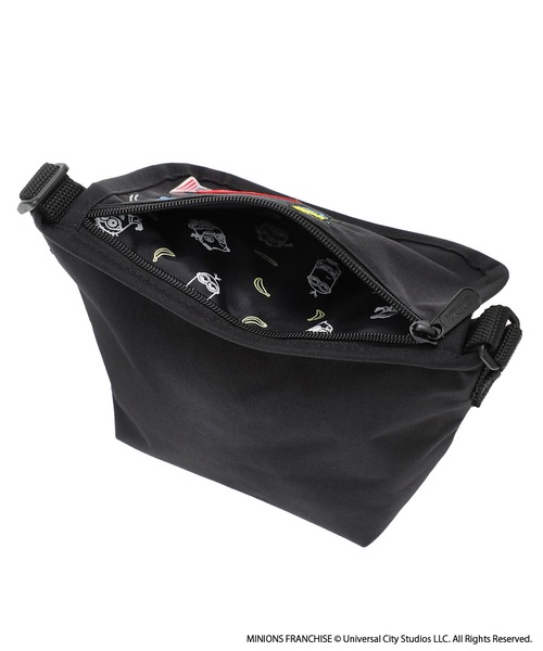 Manhattan Portage（マンハッタンポーテージ）の「Nylon Messenger Bag(XXXS) FZP 500D CORDURA / MINIONS（メッセンジャーバッグ・レディース・ブラック・X-SMALL）」の7枚目の写真