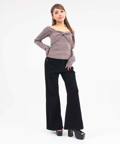 ANAP（アナップ）の「フロントツイスト ロングTシャツ（Tシャツ/カットソー・レディース・グレー/グレイッシュベージュ/ブラック/ホワイト・F）」の19枚目の写真
