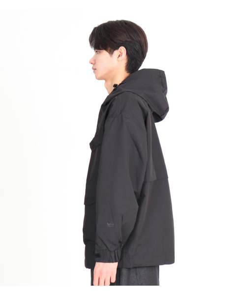 BUTTON SEOUL（ボタンソウル）の「[TEFLON] コンパスウィンドブレーカー フードジャケット 4色（ブラック）（MA-1・メンズ・その他・M/L/XL）」の4枚目の写真