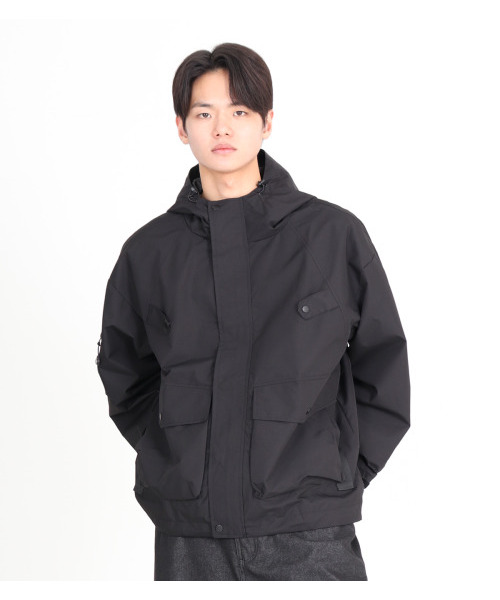 BUTTON SEOUL（ボタンソウル）の「[TEFLON] コンパスウィンドブレーカー フードジャケット 4色（ブラック）（MA-1・メンズ・その他・M/L/XL）」の9枚目の写真