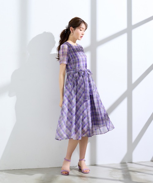 Rose Tiara(ローズティアラ)の「マドラスチェック風プリントワンピース(ワンピース・レディース・ネイビー/バイオレット・38/40/42/46)」の8枚目の写真