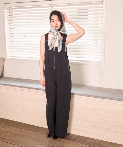 mysty woman（ミスティウーマン）の「リネンライクサロペット 678991（サロペット/オーバーオール・レディース・ブラック/グレー・FREE）」の3枚目の写真