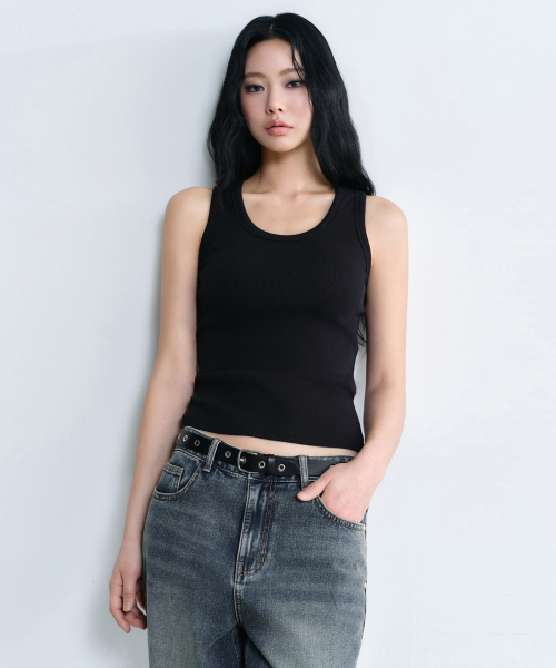 MUSINSA STANDARD WOMAN（ムシンサスタンダードウーマン）の「ウィメンズスcoopネックタンクトップ[ブラック]（Tシャツ/カットソー・レディース・その他・X-SMALL/SMALL/MEDIUM/LARGE）」の5枚目の写真