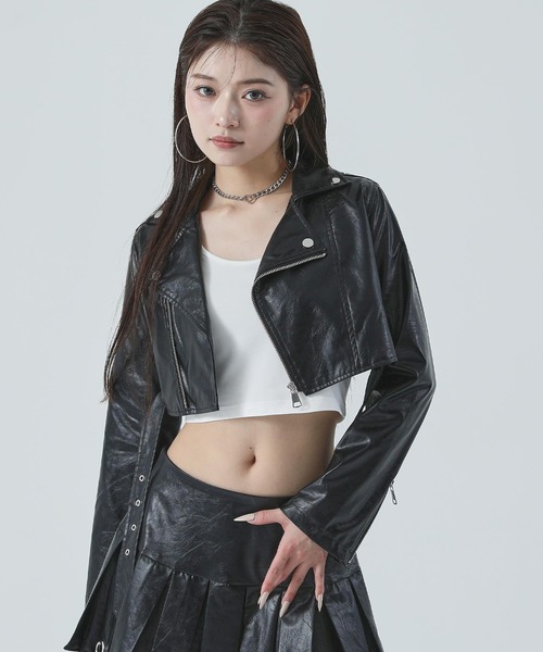 ANAP（アナップ）の「コンパクト クロップド フェイク レザー ジャケット（その他アウター・レディース・ブラック・F）」の5枚目の写真