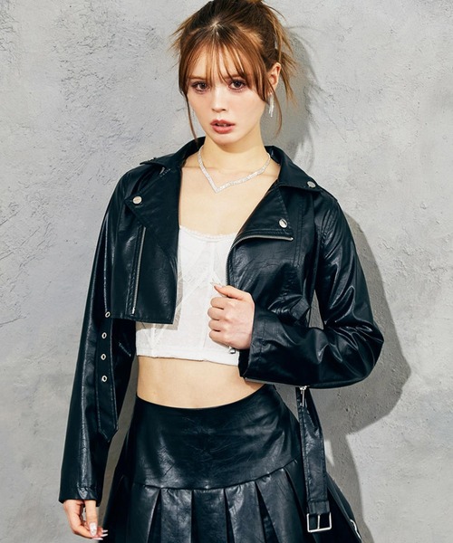 ANAP（アナップ）の「コンパクト クロップド フェイク レザー ジャケット（その他アウター・レディース・ブラック・F）」の9枚目の写真