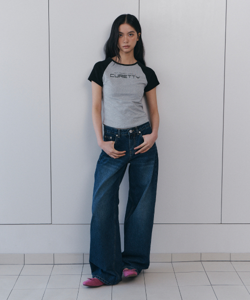 CURETTY（キュリティ）の「C CONTRAST RAGLAN SLIM T-SHIRT_BLACK（Tシャツ/カットソー・レディース・ブラック・SMALL）」の3枚目の写真