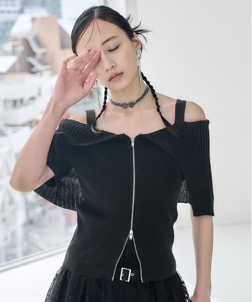 HARE(ハレ)の「オフショルニット(HARE)(ニット/セーター・レディース・パープル/ブラック・FREE)」の2枚目の写真