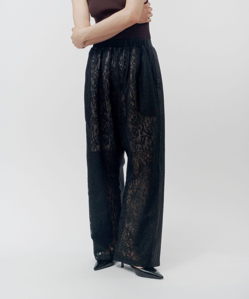 THINGS THAT MATTER(シングス ザット マター)の「「ZOZOTOWN別注」 FRONT LACE TAFFETA EASY PANTS / フロントレース×タフタイージーパンツ(その他パンツ・レディース・オフホワイト/ブラック・FREE)」の2枚目の写真