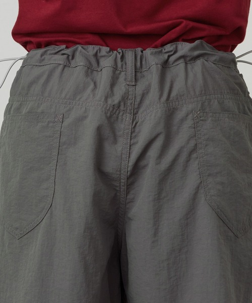 Lee（リー）の「Lee/リー COMFY SHORTS【SLIMからWIDEまで選べる4シルエット】（デニムパンツ・メンズ・インディゴブルー/オレンジ/チャコール・29/31/35/33）」の10枚目の写真
