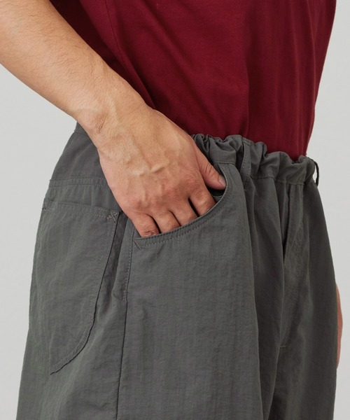 Lee（リー）の「Lee/リー COMFY SHORTS【SLIMからWIDEまで選べる4シルエット】（デニムパンツ・メンズ・インディゴブルー/オレンジ/チャコール・29/31/35/33）」の11枚目の写真