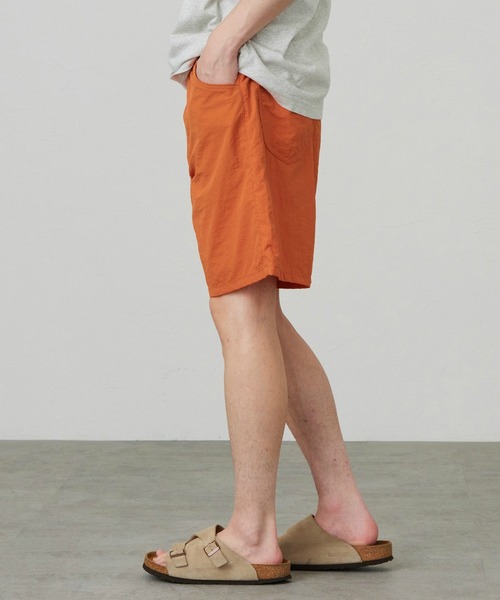 Lee（リー）の「Lee/リー COMFY SHORTS【SLIMからWIDEまで選べる4シルエット】（デニムパンツ・メンズ・インディゴブルー/オレンジ/チャコール・29/31/35/33）」の16枚目の写真