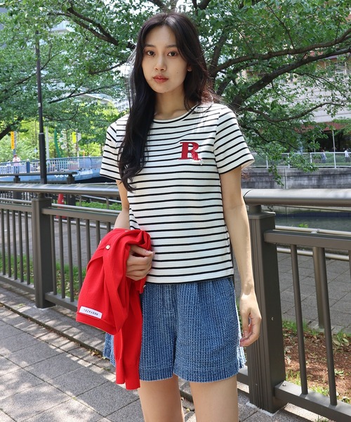 REDYAZEL(レディアゼル)の「レーザーカットデニムショートパンツ(その他パンツ・レディース・ホワイト/ネイビー/サックスブルー・MEDIUM/SMALL)」の11枚目の写真