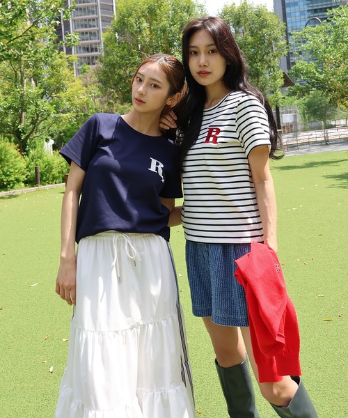 REDYAZEL(レディアゼル)の「レーザーカットデニムショートパンツ(その他パンツ・レディース・ホワイト/ネイビー/サックスブルー・MEDIUM/SMALL)」の12枚目の写真