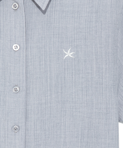 THECOLDESTMOMENT(ザコールデストモーメント)の「(w) TCM mini logo textured half shirt (blue grey)(シャツ/ブラウス・レディース・その他・OS)」の5枚目の写真