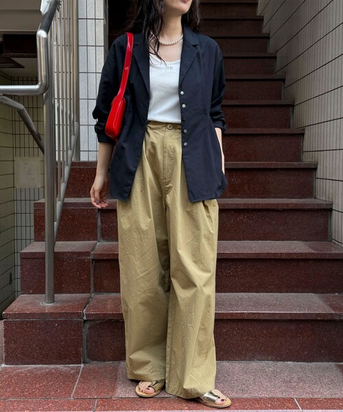 fredy emue(フレディエミュ)の「ミリタリーボリュームパンツ(その他パンツ・レディース・ブラック/ベージュ/カーキ・38)」の10枚目の写真