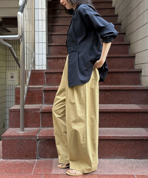 fredy emue(フレディエミュ)の「ミリタリーボリュームパンツ(その他パンツ・レディース・ブラック/ベージュ/カーキ・38)」の12枚目の写真