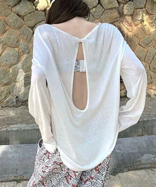 GLAMOROUS JANE(グラマラスジェーン)の「バックオープンルーズトップス(Tシャツ/カットソー・レディース・ホワイト/ブラック・FREE)」の3枚目の写真
