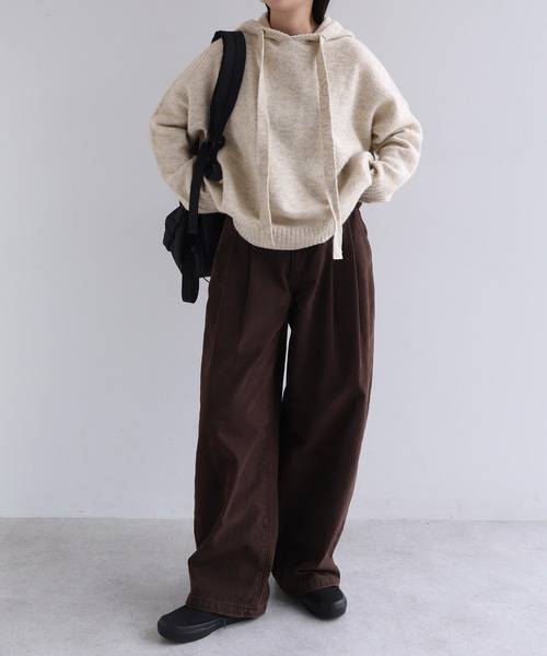 andme（アンドミー）の「フーディ長袖ニットパーカー（ニット/セーター・レディース・チャコールグレー/オフホワイト/グレイッシュベージュ/ブラウン・M）」の20枚目の写真