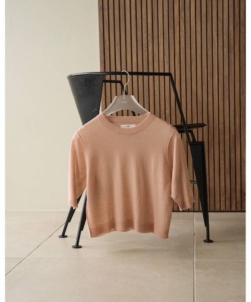 anuke(アンヌーク)の「Wool Knit T-shirts(Tシャツ/カットソー・レディース・アイボリー/ブラウン/サーモンピンク・FREE)」の11枚目の写真