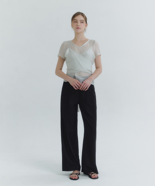 MICANE（ミケーネ）の「トブリックスラブピンタックパンツ（その他パンツ・レディース・ブラック/アイボリー・0/1/2/3/4/5）」の8枚目の写真