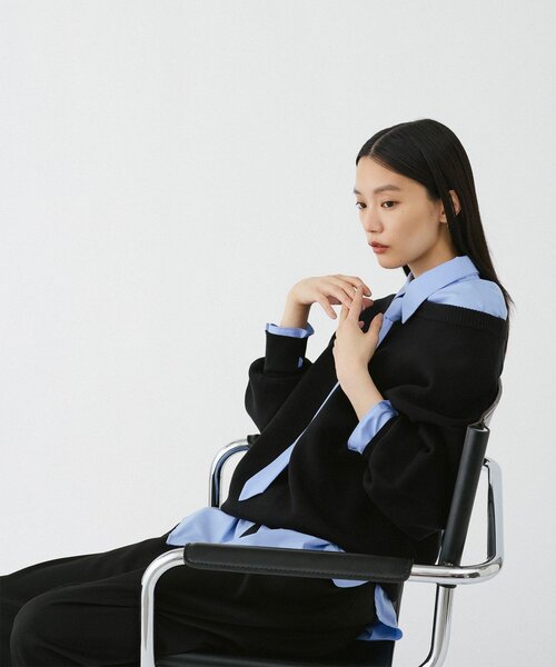 UNFORM（アンフォーム）の「【2026AW Debut】【UNFORM】スウェットライクニット（ニット/セーター・レディース・ブラック/レッド/ネイビー・FREE）」の16枚目の写真