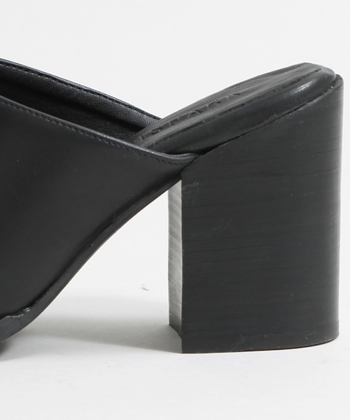 WEGO（ウィゴー）の「DISPARK/ヒールサンダル（サンダル・レディース・アニマル/ブラック/ベージュ・LARGE/MEDIUM）」の5枚目の写真